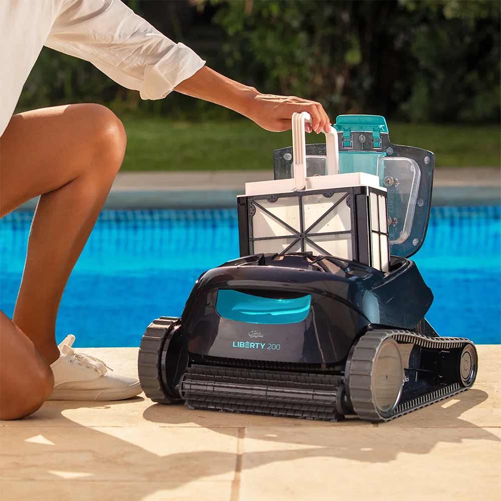 Maytronics Dolphin LIBERTY 200 Robotic Pool Cleaner - Image 6