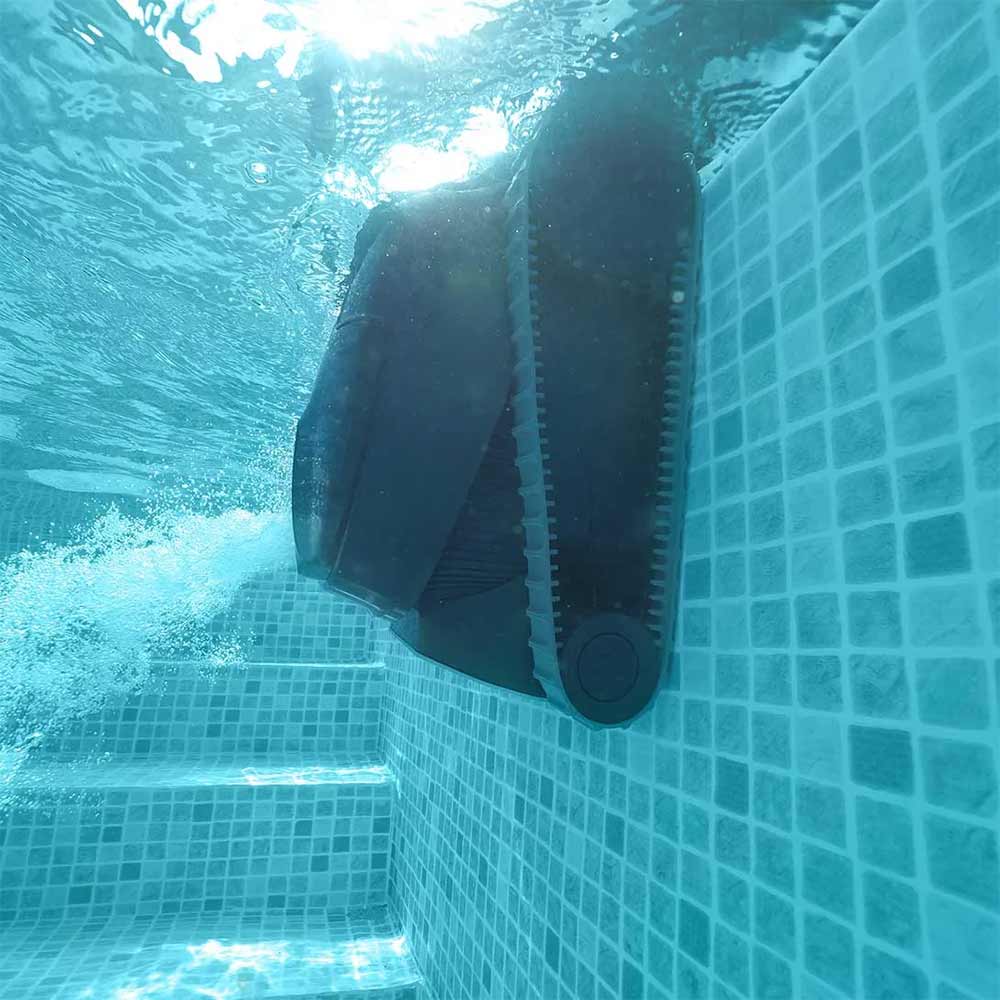 Maytronics Dolphin LIBERTY 400 Robotic Pool Cleaner - Image 6